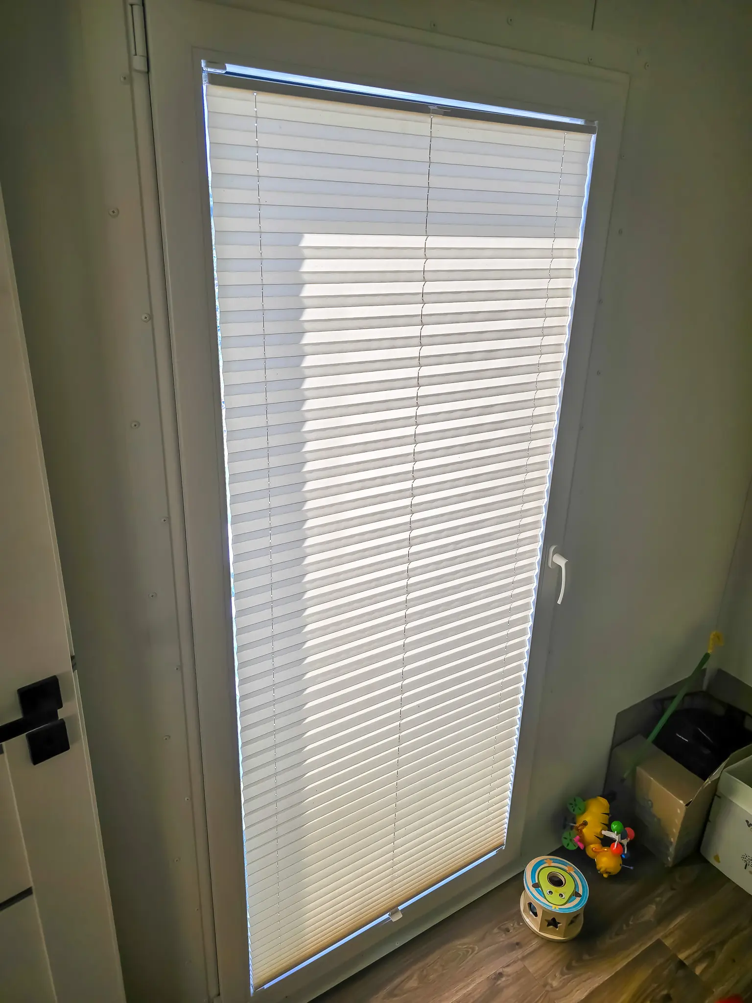 Montaż plis, Warszawa, ujęcie 01