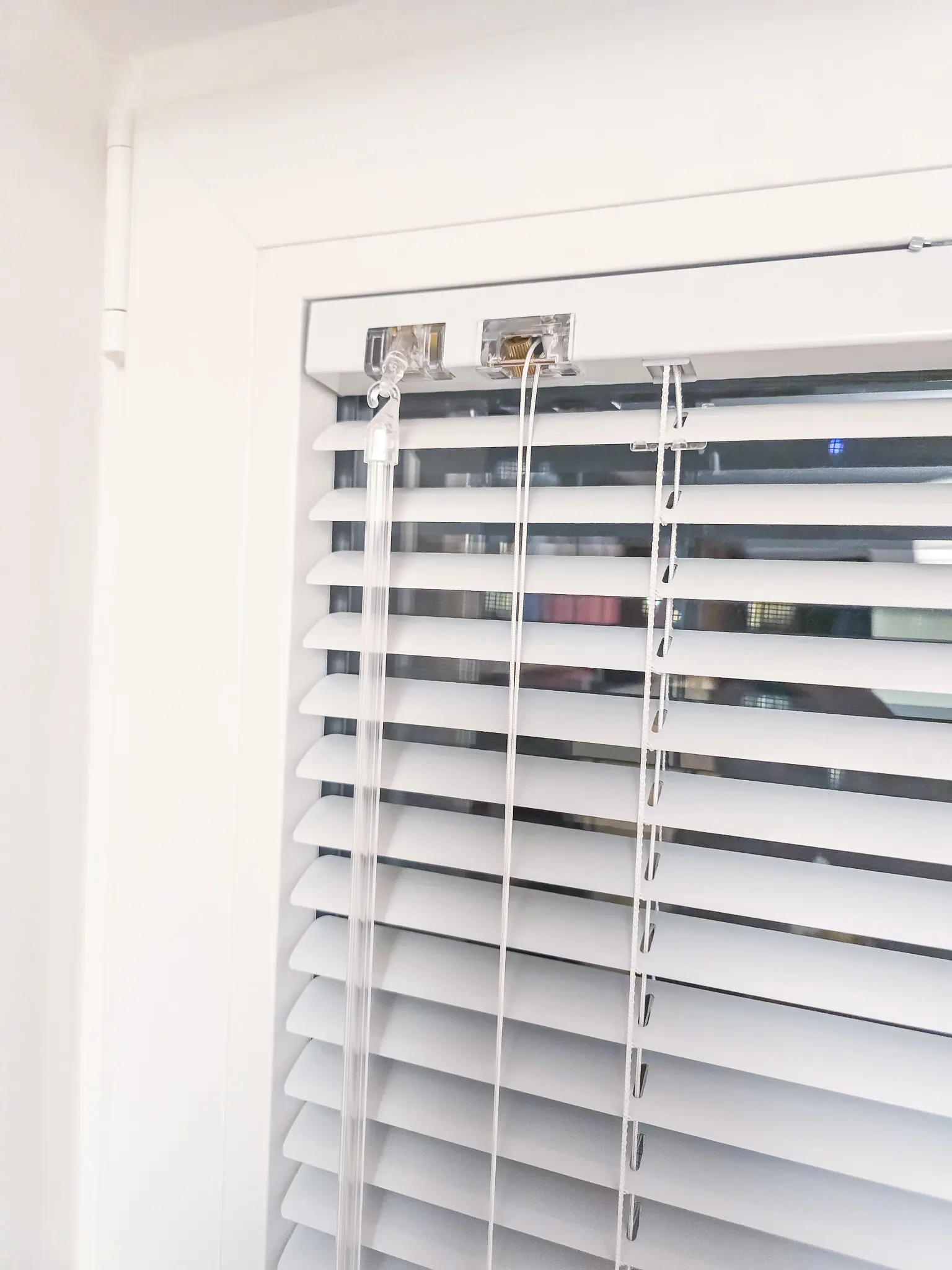 Żaluzje aluminiowe okienne, montaż w Mazowieckiem, ujęcie 04